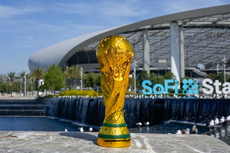 北京单场官网-中国球迷预算9万10天看4场世界杯：为了见梅西和C罗，只好拼了
